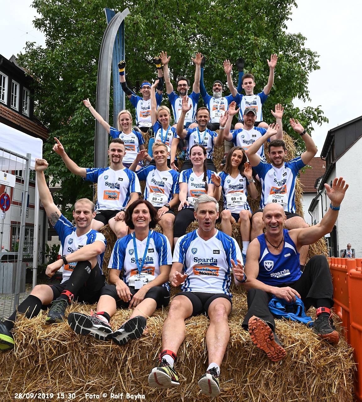 24 2019 Sparda Team vor Start